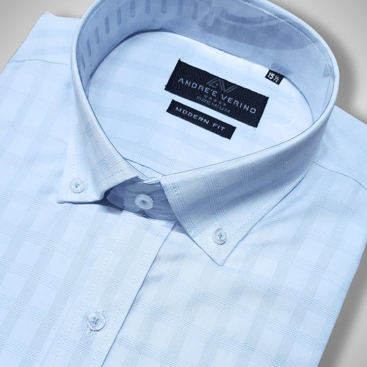 CAMISA ANDRE'E VERINO PREMIUM - BOTON EN EL CUELLO CASUAL CUADROS CELESTES Y AZULES