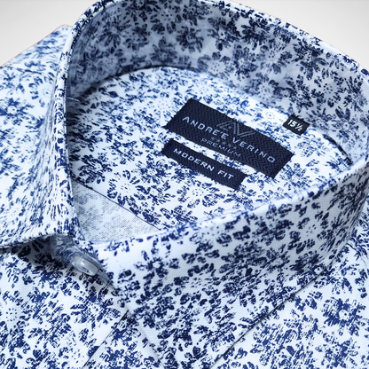 CAMISA ANDRE'E VERINO PREMIUM - ESTAMPADO CASUAL BLANCO HOJAS AZUL