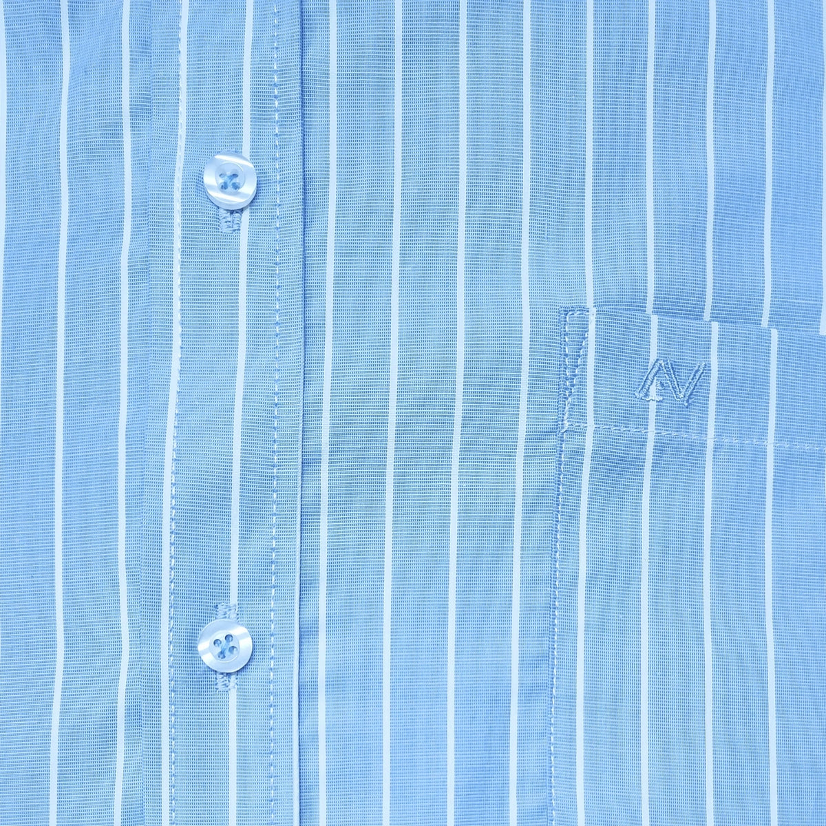 CAMISA ANDRE'E VERINO PREMIUM - LABRADO A RAYAS BLANCAS Y FONDO CELESTE