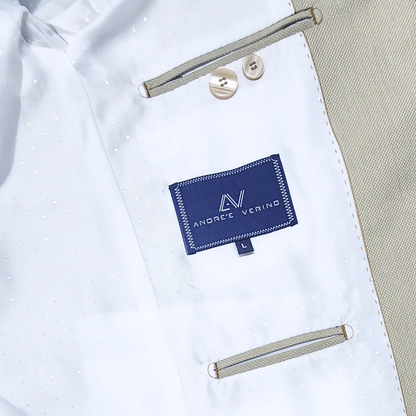 Traje ModernFit lanilla stretch color beige texturizado.