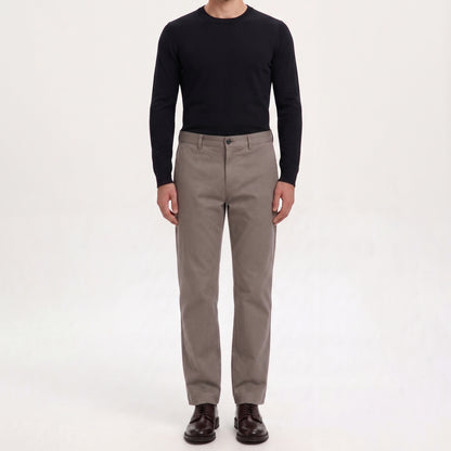 PANTALÓN DRILL MODERNFIT ALGODÓN CON SPANDEX COLOR COCOA