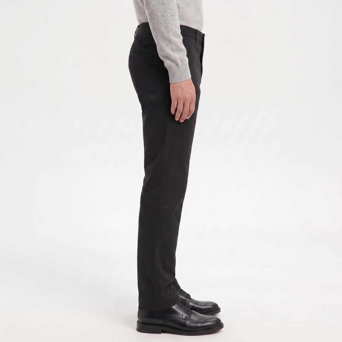 PANTALÓN DRILL MODERNFIT ALGODÓN CON SPANDEX COLOR NEGRO