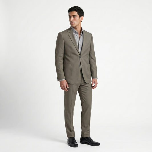 Traje casual ModernFit lanilla stretch color verde hoja bolsillo parche texturizado.